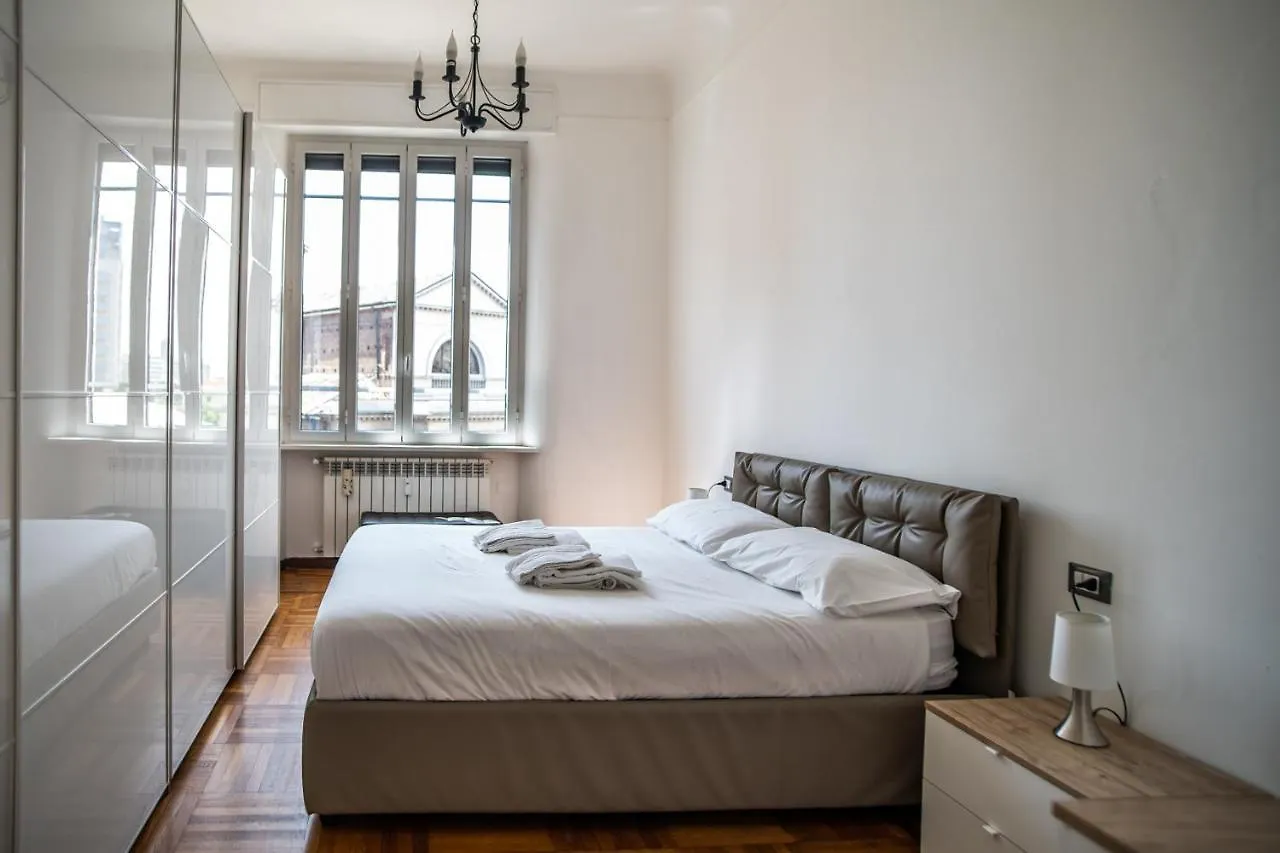 Edo'S Apartment Milano Italia